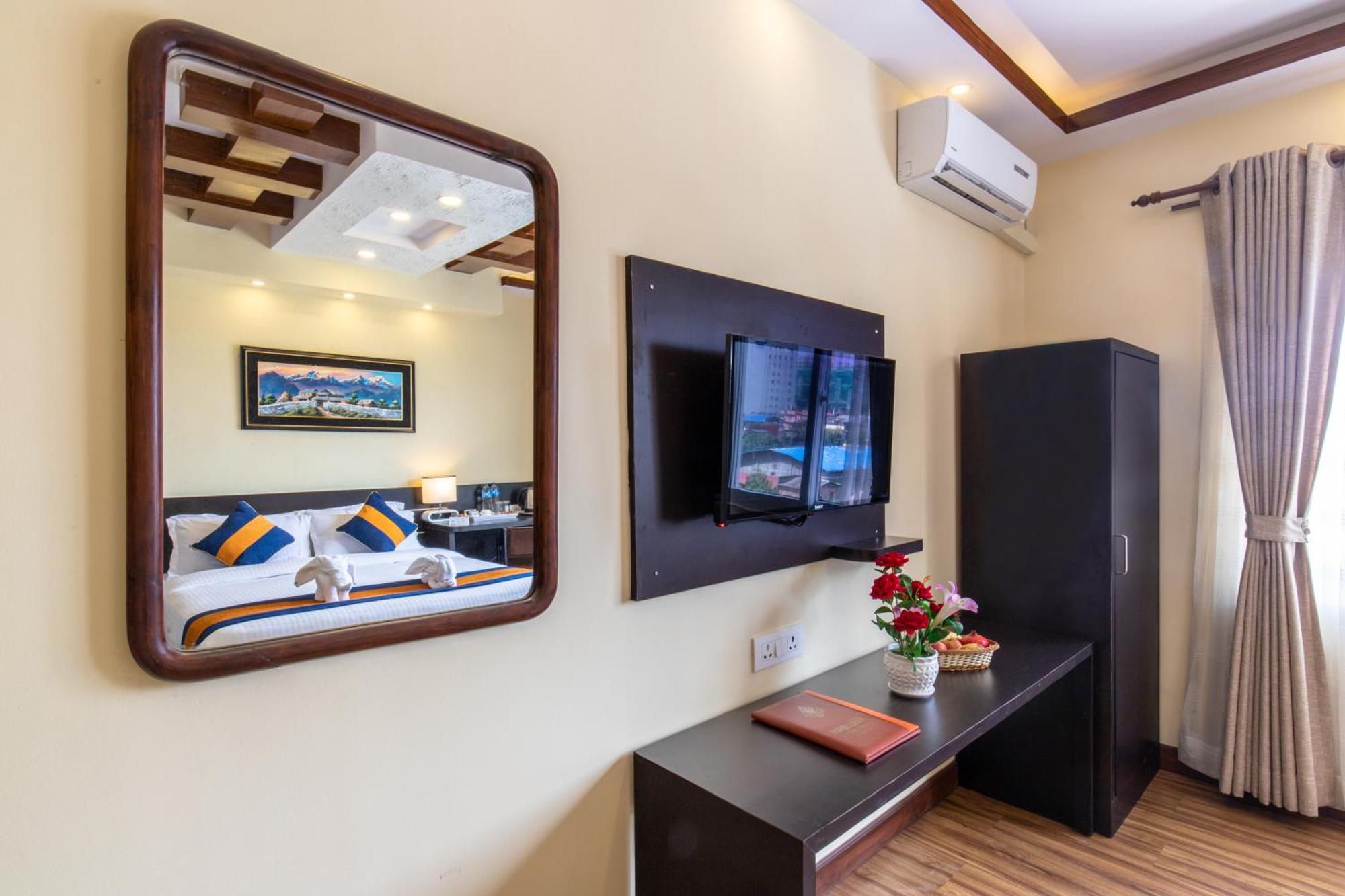 Devo Boutique Hotel Катманду Экстерьер фото